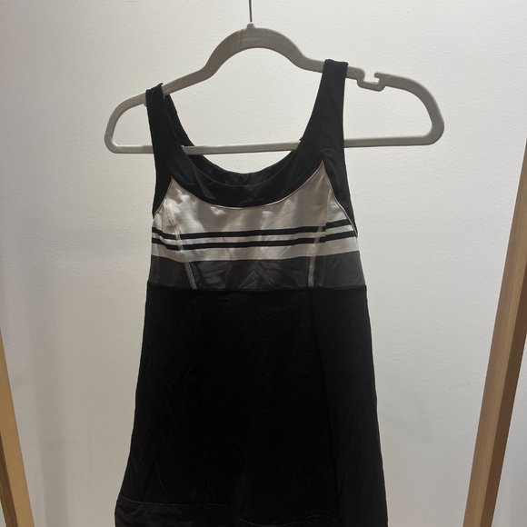 Lululemon Striped Womens Top Black White Gray - Picture 1 of 6